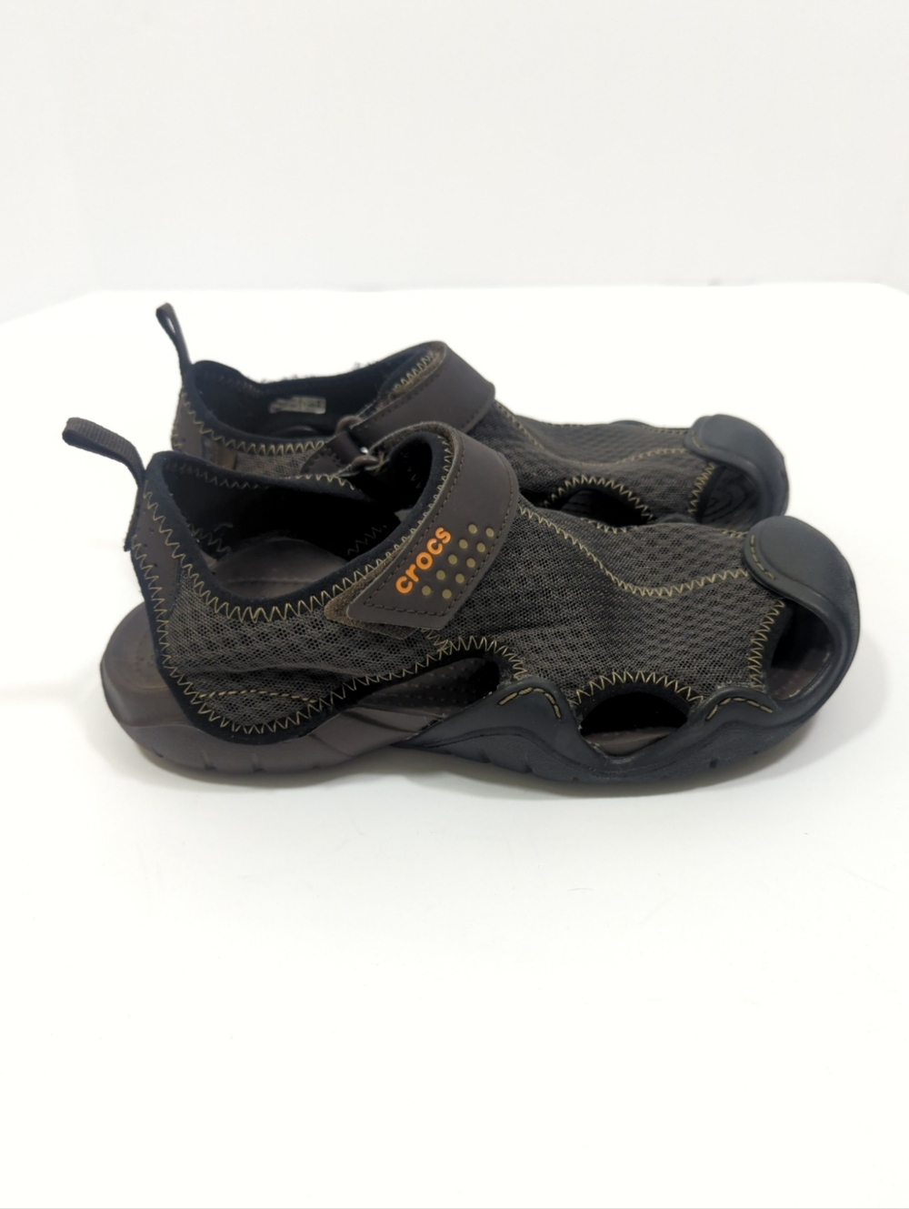 CROCS Men's Swiftwater Brown and Black Mesh Closed-Toe Sport Sandals